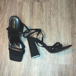 NEW W/O TAG Black Square Toe Strappy High Block Heeled Sandals PrettyLittleThing